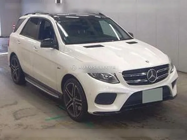 Mercedes-AMG GLE 2017, auction grade 4