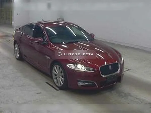 Jaguar XF 2015, auction grade 3.5