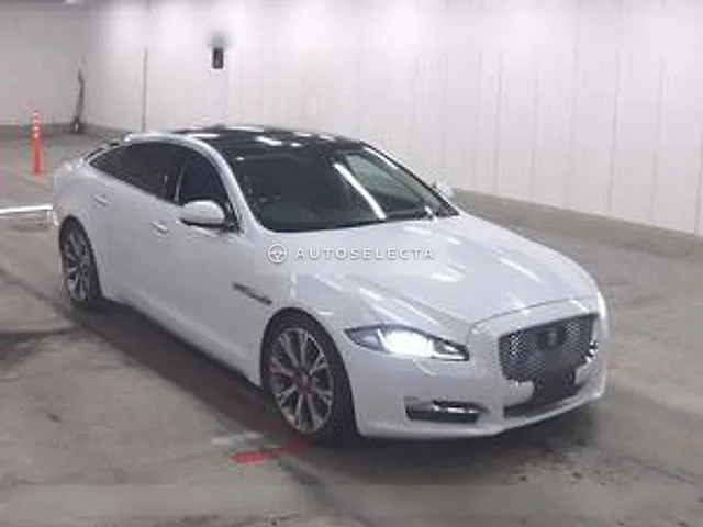 Jaguar XJ 2016, auction grade 4.5