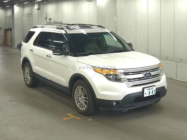 Ford Explorer 2014, auction grade 4