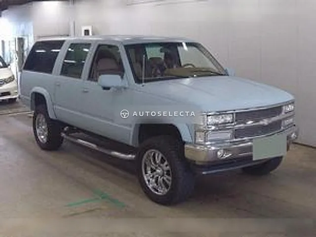 Chevrolet Suburban 1999, auction grade 3.5