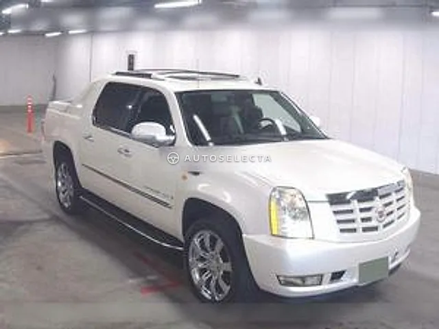 Cadillac Escalade EXT 2012, auction grade 4