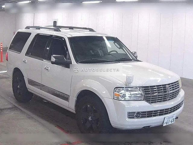 Lincoln Navigator 2009, auction grade 4