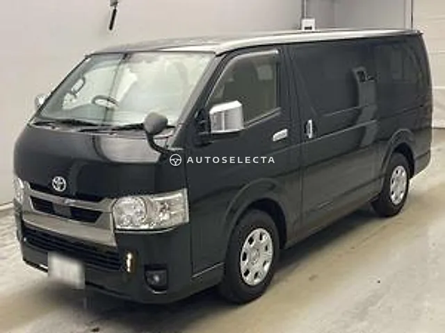 Toyota Hiace Van 2023, auction grade RA