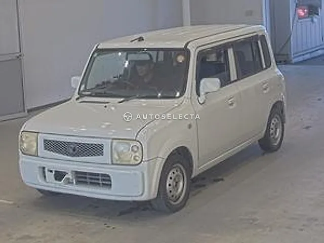 Mazda Spiano 2003, auction grade 3