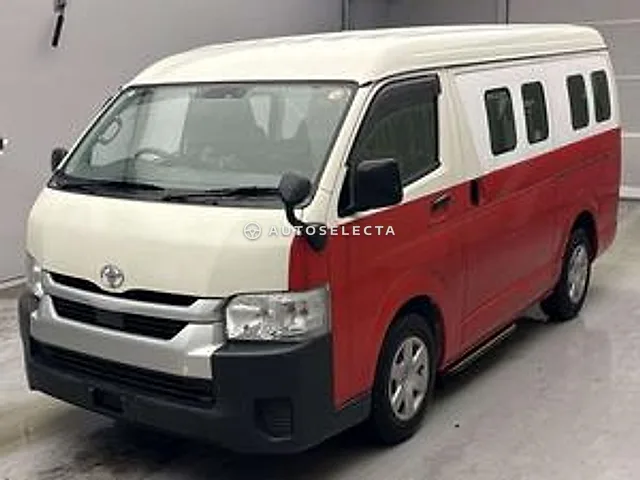 Toyota Hiace Wagon 2021, auction grade 3.5