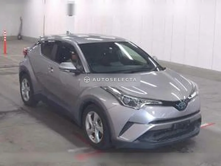 Toyota C-HR 2017, photo 1 of 1