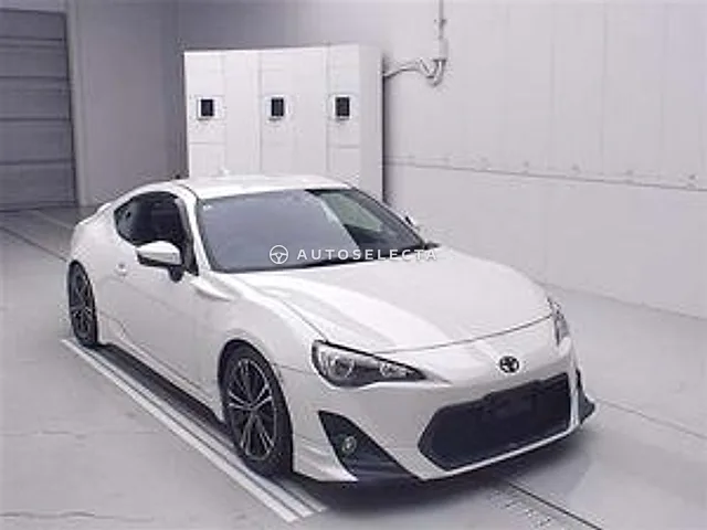 Toyota 86 2016, auction grade R