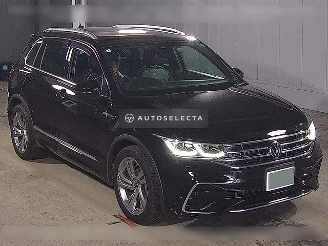 Volkswagen Tiguan 2024, auction grade 4.5