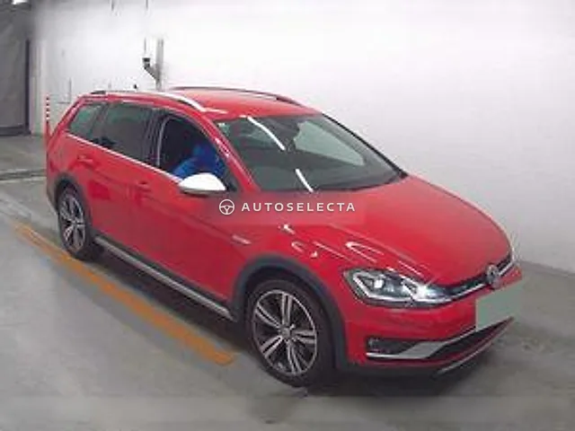 Volkswagen Golf Alltrack 2017, auction grade 4