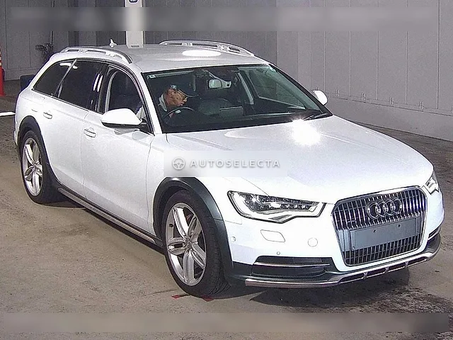Audi A6 Allroad Quattro 2013, auction grade 4