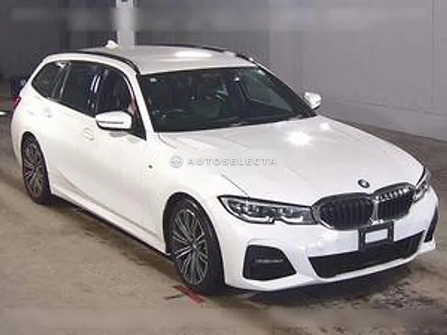 BMW 3 Series 2019, auction grade 4