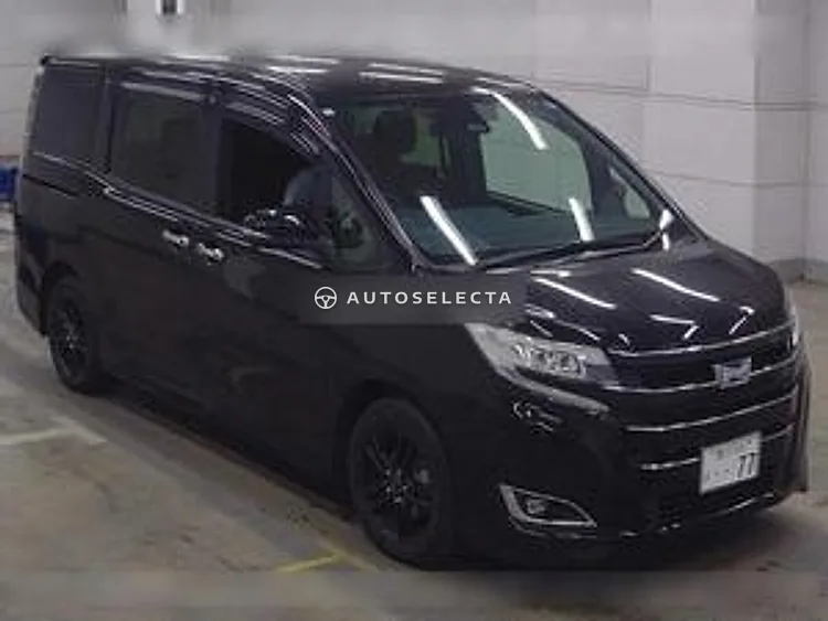 Toyota Noah 2018, photo 1 of 1