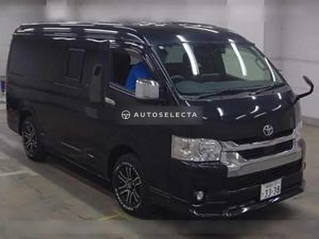 Toyota Hiace Wagon 2020, auction grade 4