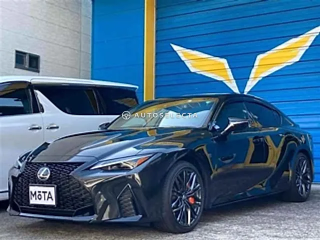 Lexus IS 2015, auction grade 3.5