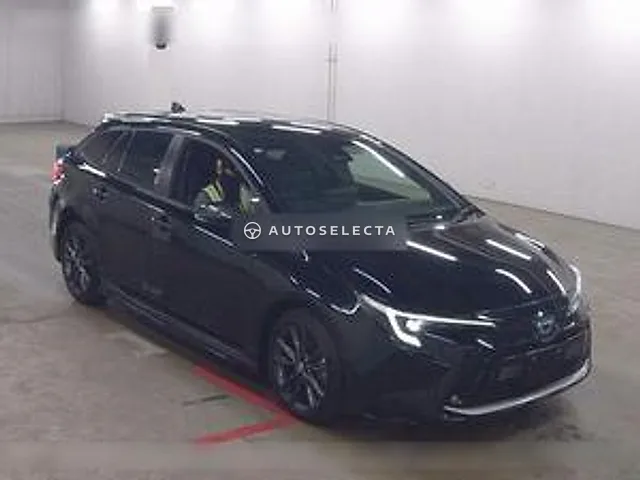 Toyota Corolla Touring 2025, auction grade R
