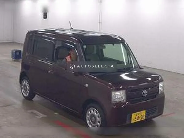 Toyota Pixis Space 2015, photo 1 of 1