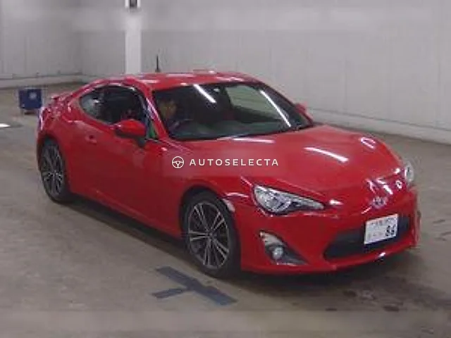 Toyota 86 2013, auction grade R
