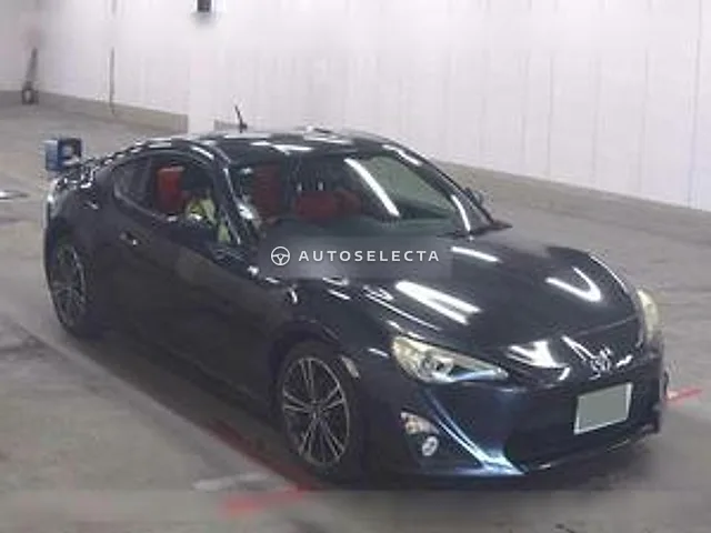 Toyota 86 2012, auction grade R