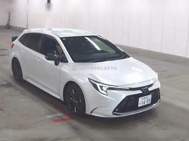 Toyota Corolla Touring 2025, auction grade 5