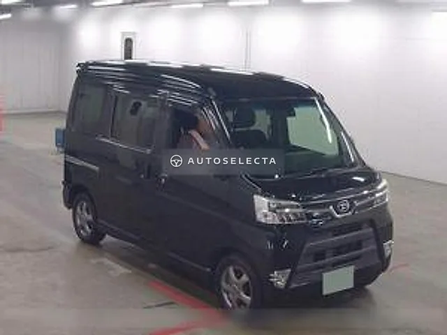 Daihatsu Atrai Wagon 2018, auction grade 3.5
