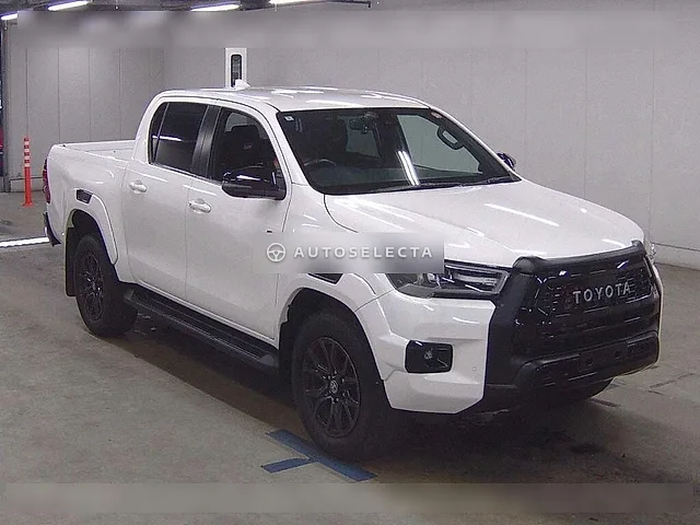 Toyota Hilux GR Sport 2023, auction grade 4.5