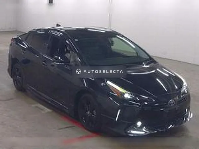 Toyota Prius 2021, auction grade 3.5
