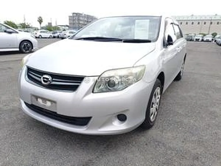 Toyota Corolla Fielder 2011, photo 1 of 1