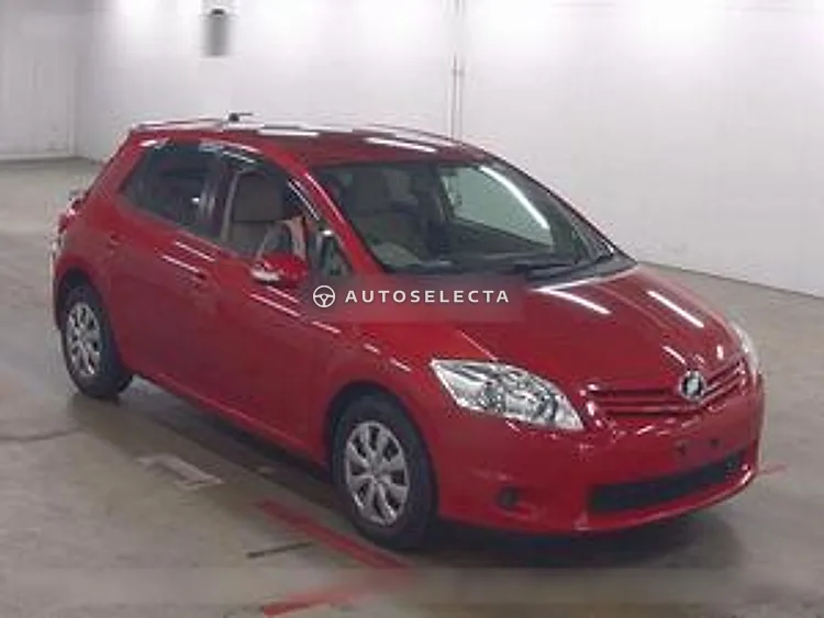 Toyota Auris 2010, photo 1 of 1