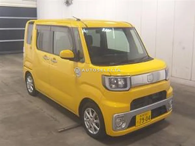 Daihatsu Wake 2016, auction grade 3.5