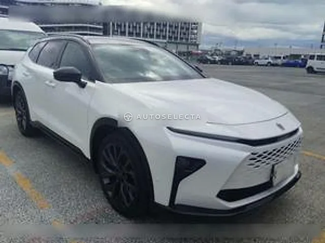 Toyota Crown Estate 2025