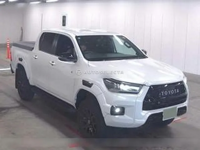 Toyota Hilux GR Sport 2023, auction grade 4