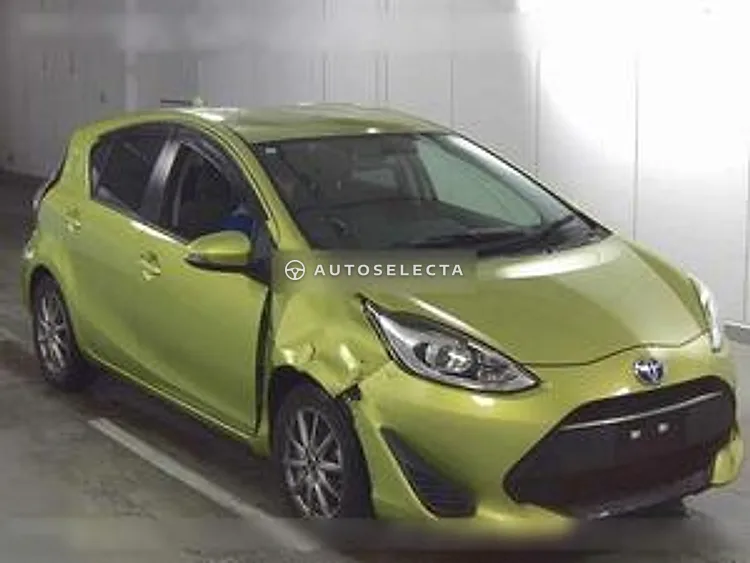 Toyota Aqua 2017, photo 1 of 1
