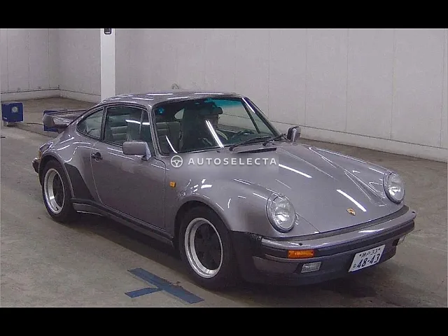 Porsche 911 1989, auction grade 4
