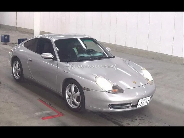 Porsche 911 1999, auction grade 4