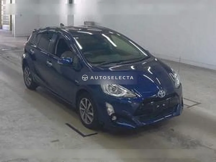 Toyota Aqua 2017, photo 1 of 1