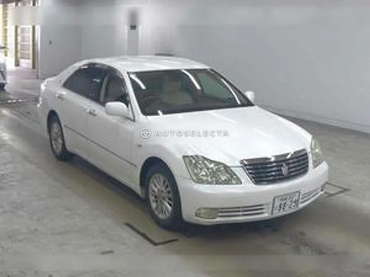 Toyota Crown 2004, photo 1 of 1