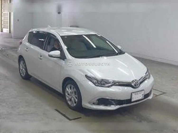 Toyota Auris 2016, photo 1 of 1