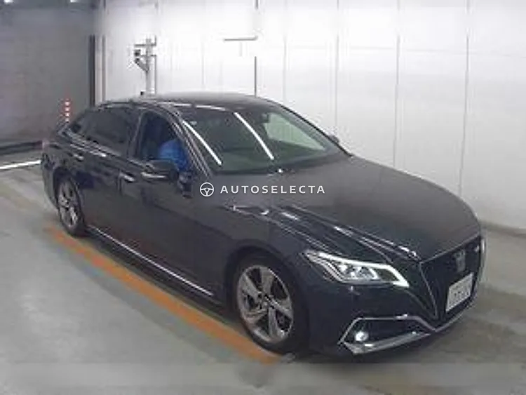 Toyota Crown 2019, photo 1 of 1