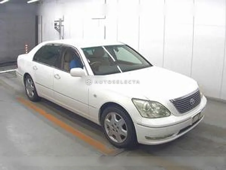 Toyota Celsior 2004, photo 1 of 1