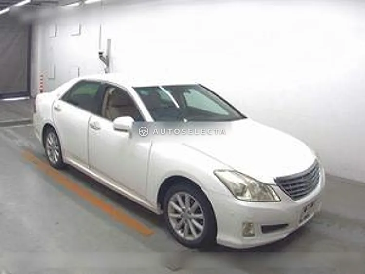 Toyota Crown 2008, photo 1 of 1