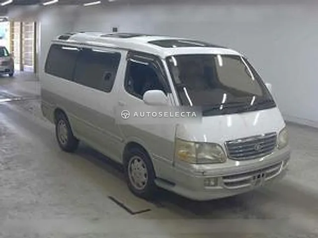 Toyota Hiace Wagon 2001, auction grade R