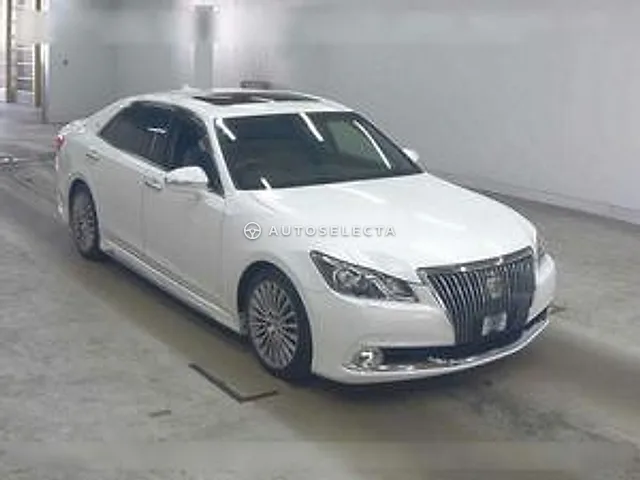 Toyota Crown Majesta 2014, auction grade 3.5