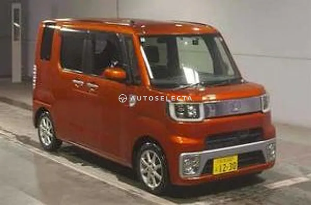 Daihatsu Wake 2016, auction grade 3.5