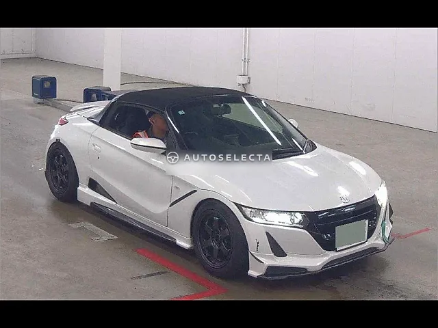 Honda S660 2018, auction grade 3.5