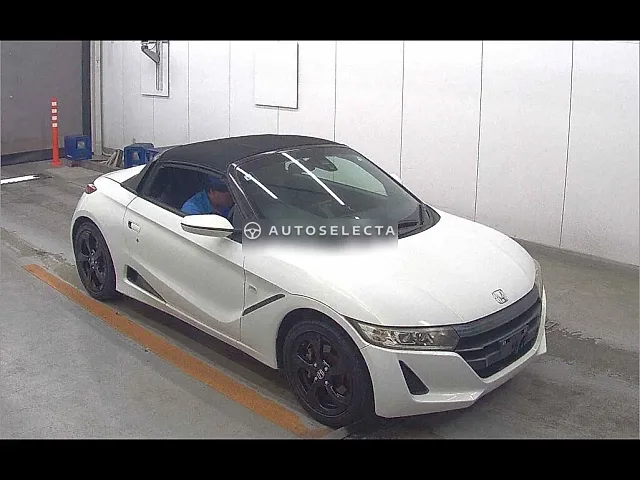 Honda S660 2015, auction grade 3.5