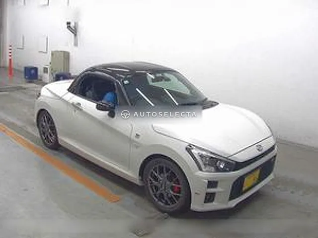 Daihatsu Copen GR Sport 2019, auction grade 4.5