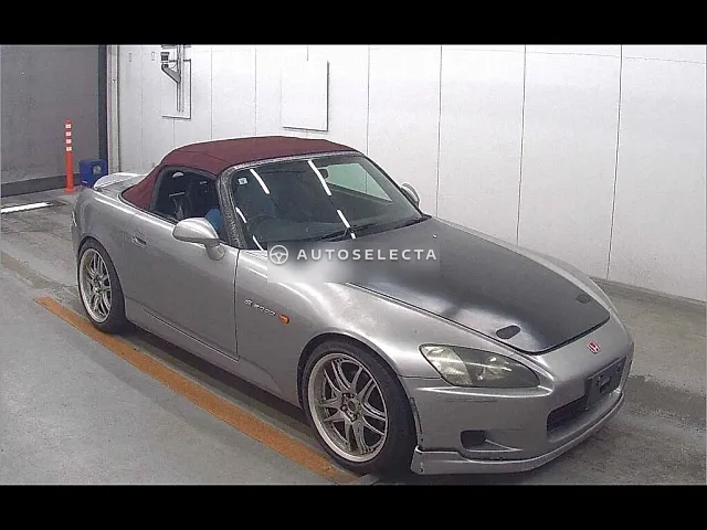 Honda S2000 1999, auction grade 3.5