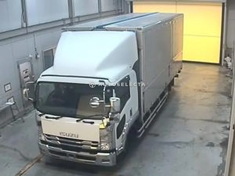 Isuzu Forward 2018, photo 1 of 1