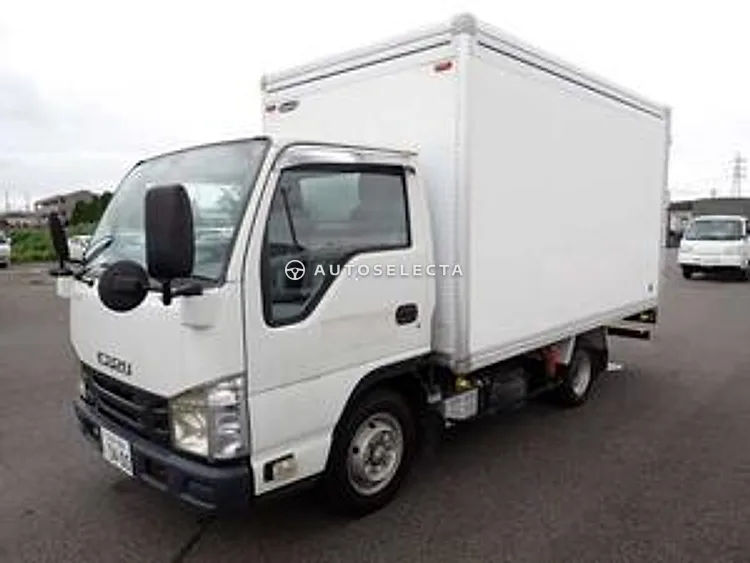 Isuzu ELF 2015, photo 1 of 1